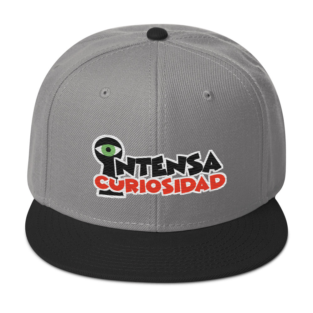 Gorra Bordada Intensa Curiosidad