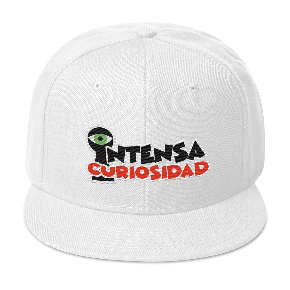 Gorra Bordada Intensa Curiosidad